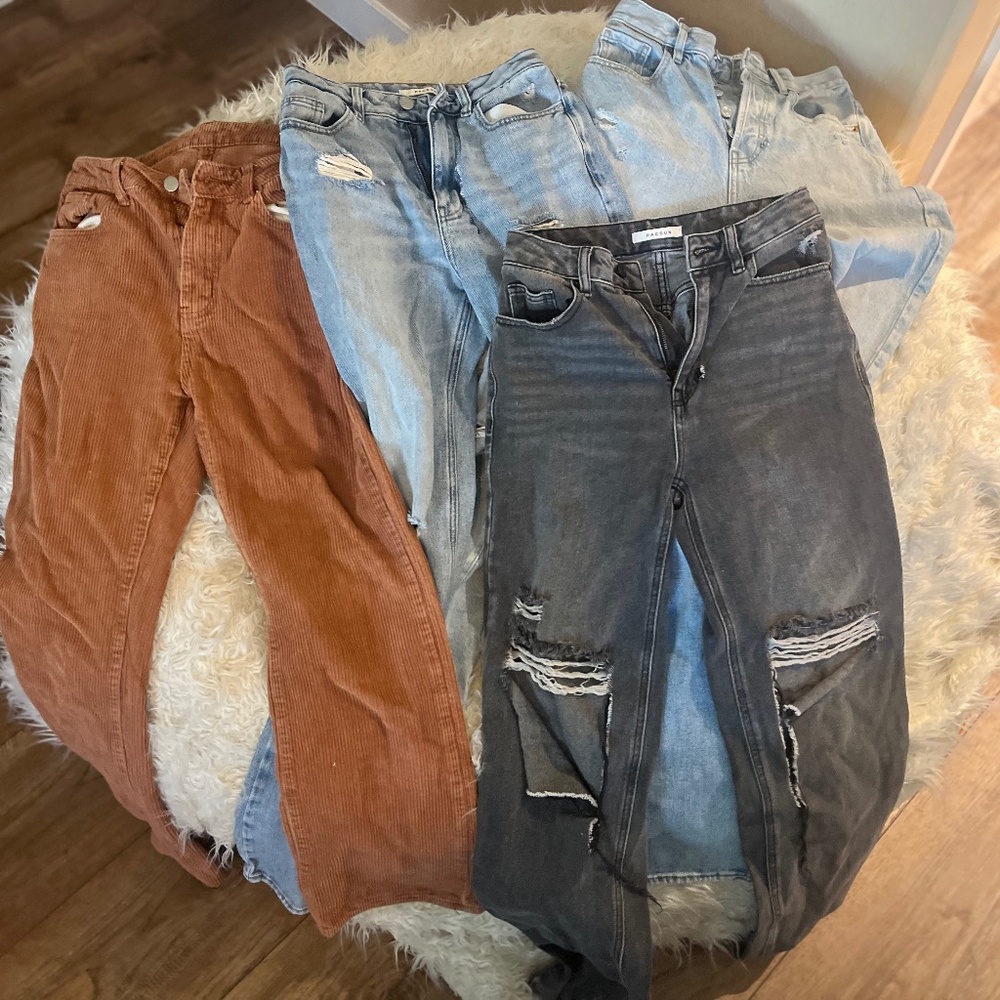 Lot of Woman's Pants